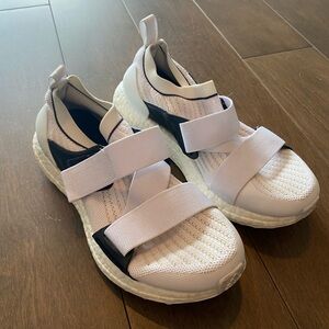 adidas Stella McCartney x UltraBoost Size 6.5